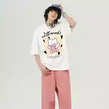 UNthemed ME Logo T-Shirt