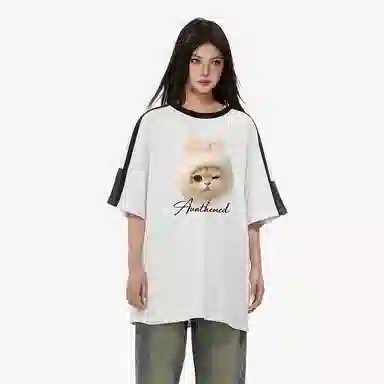 UNthemed T