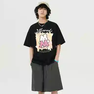 UNthemed ME Logo T-Shirt