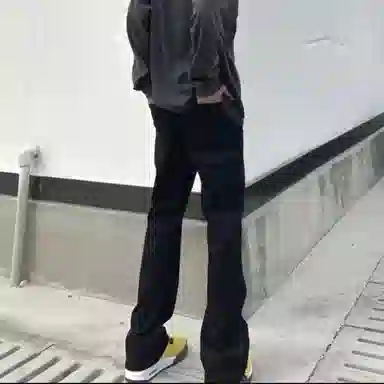 UNthemed Bent Blade Jeans