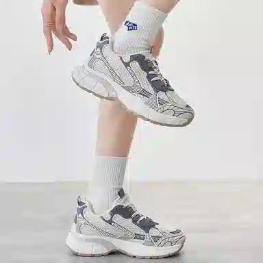 八哥 时尚潮流 舒适 经典百搭 耐磨防滑 低帮 老爹鞋 女款