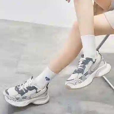 八哥 时尚潮流 舒适 经典百搭 耐磨防滑 低帮 老爹鞋 女款