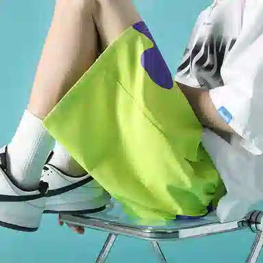 玉儿恋 美式街头简约基础款搞怪纯色小众卡通设计宽松训练跑步通勤五分印花休闲短裤 男女同款