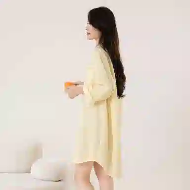 怡吾色 家居简约清新小格纹长袖睡裙 女款