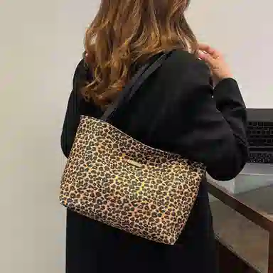 LETOO Leopard Print Shoulder Bag