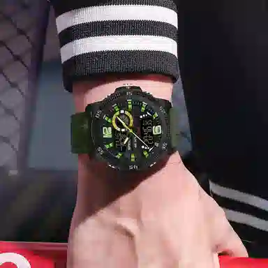 三达 潮流个性时尚百搭休闲双显示腕表 电子+石英机芯 硅胶表带 国表 男表 黑色表盘 防水夜光闹钟多功能手表