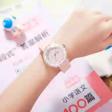 三达石英手表学生男女同款户外防水夜光简约可爱日历透明表壳国表 黑色表盘男女同款石英机芯