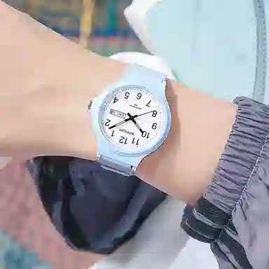 三达休闲潮流休闲百搭双历夜光防水石英学生男女同款石英机芯白色表盘手表国表