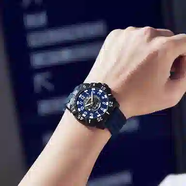 三达新款户外运动百搭石英机芯数字式防水黑色表盘男女同款学生手表国表