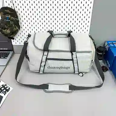 运动训练露营收纳短途出差 复合布 健身包 男女同款情侣款 多色