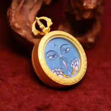 玉临门 国风消灾解难 绿度母可爱版唐卡热贡手绘 合金 吊坠 男女同款情侣款