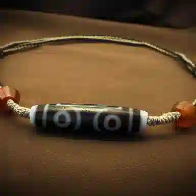 玉临门 新中式天珠藏式民族风护身吊坠佛珠 纯手工编织 七眼天珠 玛瑙 项链 男女同款情侣款 礼盒包装