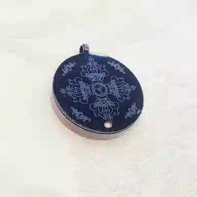 Yulinmen Pendant
