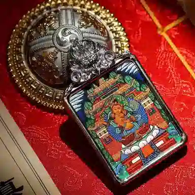 玉临门 国风民族风平安一切顺利八大守护神热工手绘唐卡 合金 吊坠 男女同款情侣款 送 男 女朋友 七 夕礼 物 礼盒包装