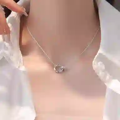 999