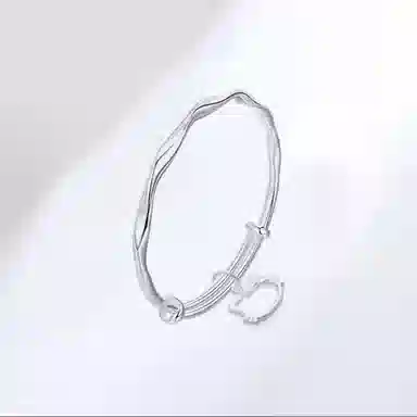 【S999招财转运小猫】 郁馨 莫比乌斯简约缠绕幸福环环相扣新中式百搭森系温柔小众设计 气质高级感素圈约会告白#好运 合金 手镯 女款