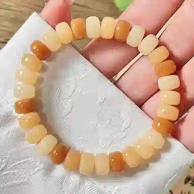 【财源滚滚*岁岁进财】 郁馨 田园风药片珠绕指柔休闲盘玩简约精致高级感串珠手饰本命年转运#好运 菩提根 手串 男女同款情侣款