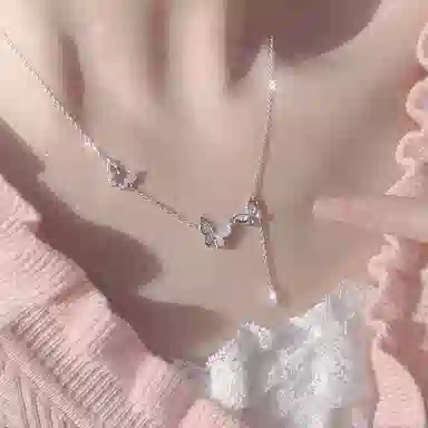 999