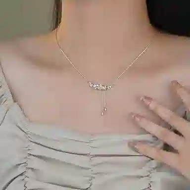 999