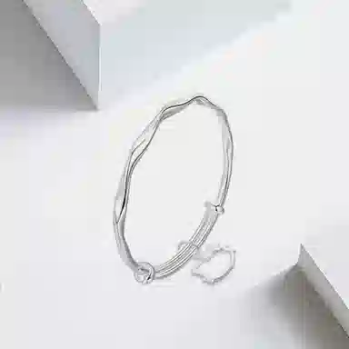 【S999招财转运小猫】 郁馨 莫比乌斯简约缠绕幸福环环相扣新中式百搭森系温柔小众设计 气质高级感素圈约会告白#好运 合金 手镯 女款