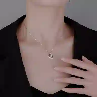 999