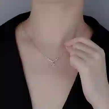 s999