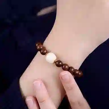 郁馨 中式美学棱形顶珠盘玩手饰禅意简约高级感 转运招财纳福古典 步步高升#好运 金丝檀木 手串 男女同款情侣款