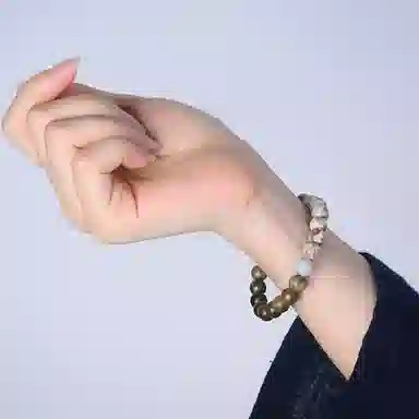 郁馨 拼接新中式文艺复古寿山石禅意手饰优雅气质简约盘玩串珠流苏森系 本命年转运佛珠 水逆退散#好运 绿檀 手串 男女同款情侣款