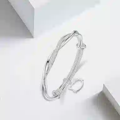 郁馨 莫比乌斯幸福缠绕爱意交织招财转运小猫 简约百搭叠戴温柔小众设计高级轻奢约会告白甜蜜饰爱一生#好运 合金 手镯 女款