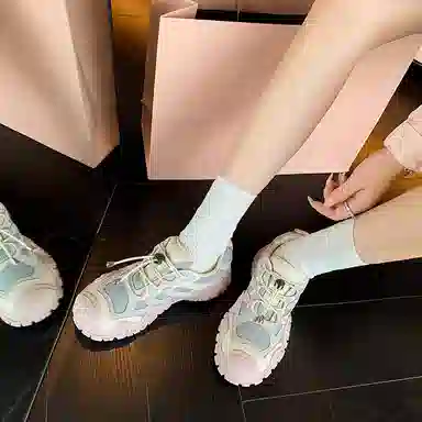 生活休闲甜美时尚透气松糕底百搭少女鞋 低帮 老爹鞋 女款