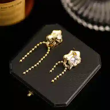 Suddenly lucky OLins