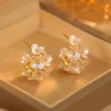 Suddenly lucky INS 925