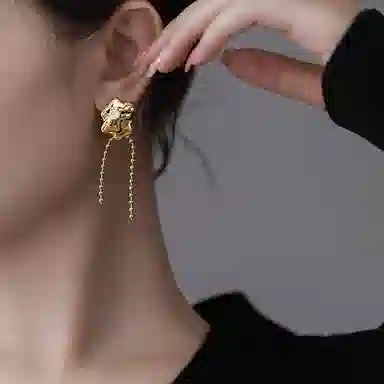 Suddenly lucky OLins