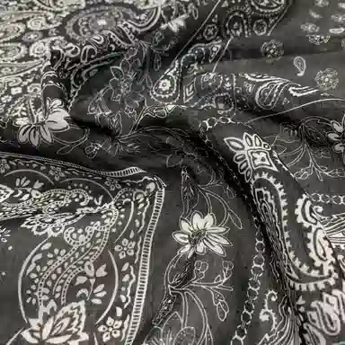 山一丸 春夏中方巾丝绵真丝桑蚕丝领巾透气柔软围巾腰果亲肤  丝巾 女款