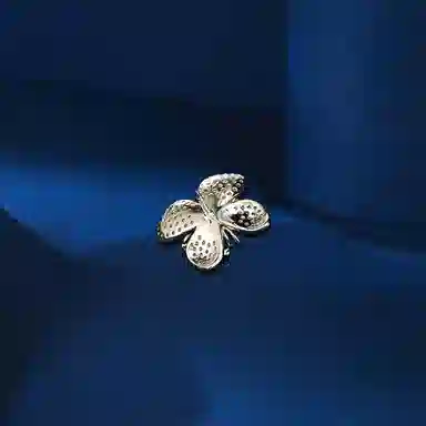 山一丸 防走光时尚设计复古 铜 胸针 女款