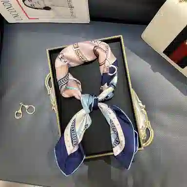 山一丸 真丝斜纹绸桑蚕丝高级感大方巾 丝巾 女款