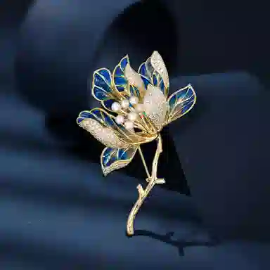 山一丸 彩绘精致感气质别针中国风大衣西装配饰胸花奢华玉兰花 优质环保铜电镀 胸针 女款