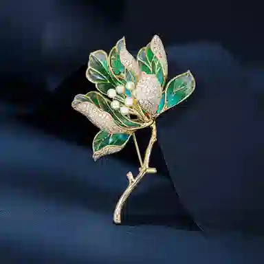 山一丸 彩绘精致感气质别针中国风大衣西装配饰胸花奢华玉兰花 优质环保铜电镀 胸针 女款