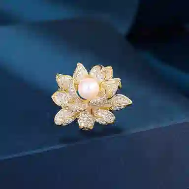 山一丸 时尚别针西服丝巾扣胸花潮气质中古风轻奢莲花 铜 胸针 女款