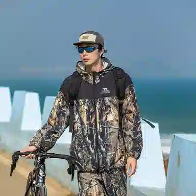 领航骆驼 山系户外防紫外线轻薄透气登山徒步防晒服 男女同款