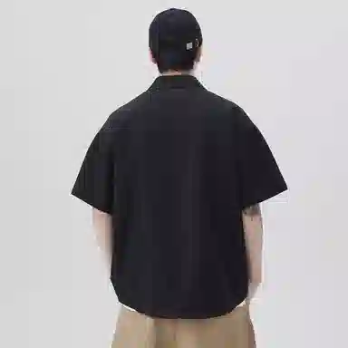 领航骆驼 嘻哈街头美式时尚翻领痞帅复古潮牌凉感透气薄款宽松休闲百搭轻商务通勤落肩短袖   衬衫  男女同款