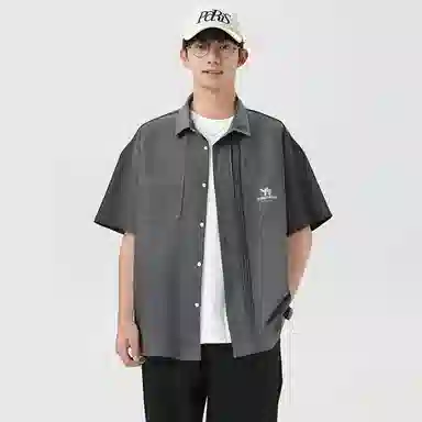 领航骆驼 时尚街头纯色简约印花基础款潮流百搭透气垂感翻领短袖衬衫  男女同款