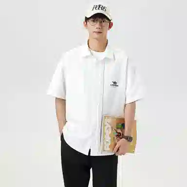 领航骆驼 时尚街头纯色简约印花基础款潮流百搭透气垂感翻领短袖衬衫  男女同款