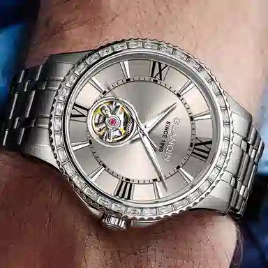 Guanqin Sparkling Series Skeleton Flywheel Mechanical Watch