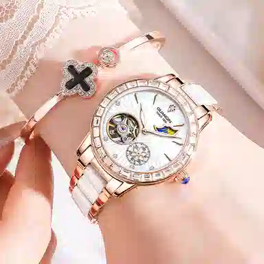 冠琴 绮梦星河系列 高颜值时尚潮流镶钻女士手表 自动机械机芯 牛皮表带 国表 女表 白色表盘 镂空飞轮夜光防水腕表