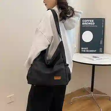 帕克熊 纯色简约百搭二次元时尚流行大学生包通勤上课 尼龙 腋下包手提斜挎包 常规 男女同款情侣款 橘色/白色/黑色/浅绿色