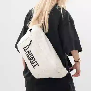 帕克熊 潮流字母美式复古休闲百搭通勤运动 尼龙 斜挎胸包 男女同款情侣款 多色