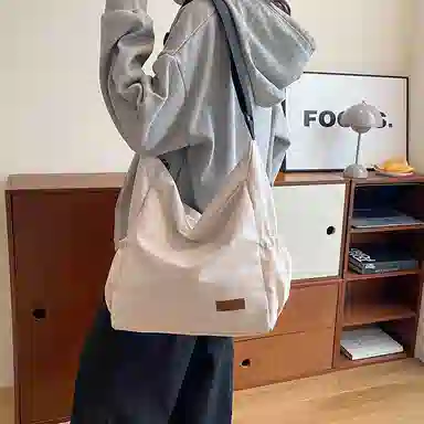 帕克熊 纯色简约百搭二次元时尚流行大学生包通勤上课 尼龙 腋下包手提斜挎包 常规 男女同款情侣款 橘色/白色/黑色/浅绿色