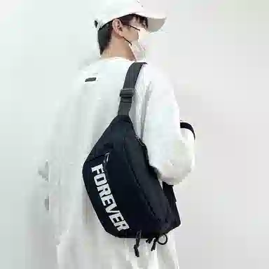 帕克熊 炫酷潮游玩日常通勤 尼龙布 胸包 常规 男女同款情侣款 多色