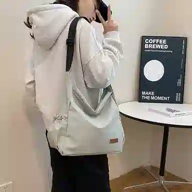 帕克熊 纯色简约百搭二次元时尚流行大学生包通勤上课 尼龙 腋下包手提斜挎包 常规 男女同款情侣款 橘色/白色/黑色/浅绿色